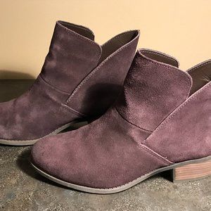 Women's Suede Booties Sz 8